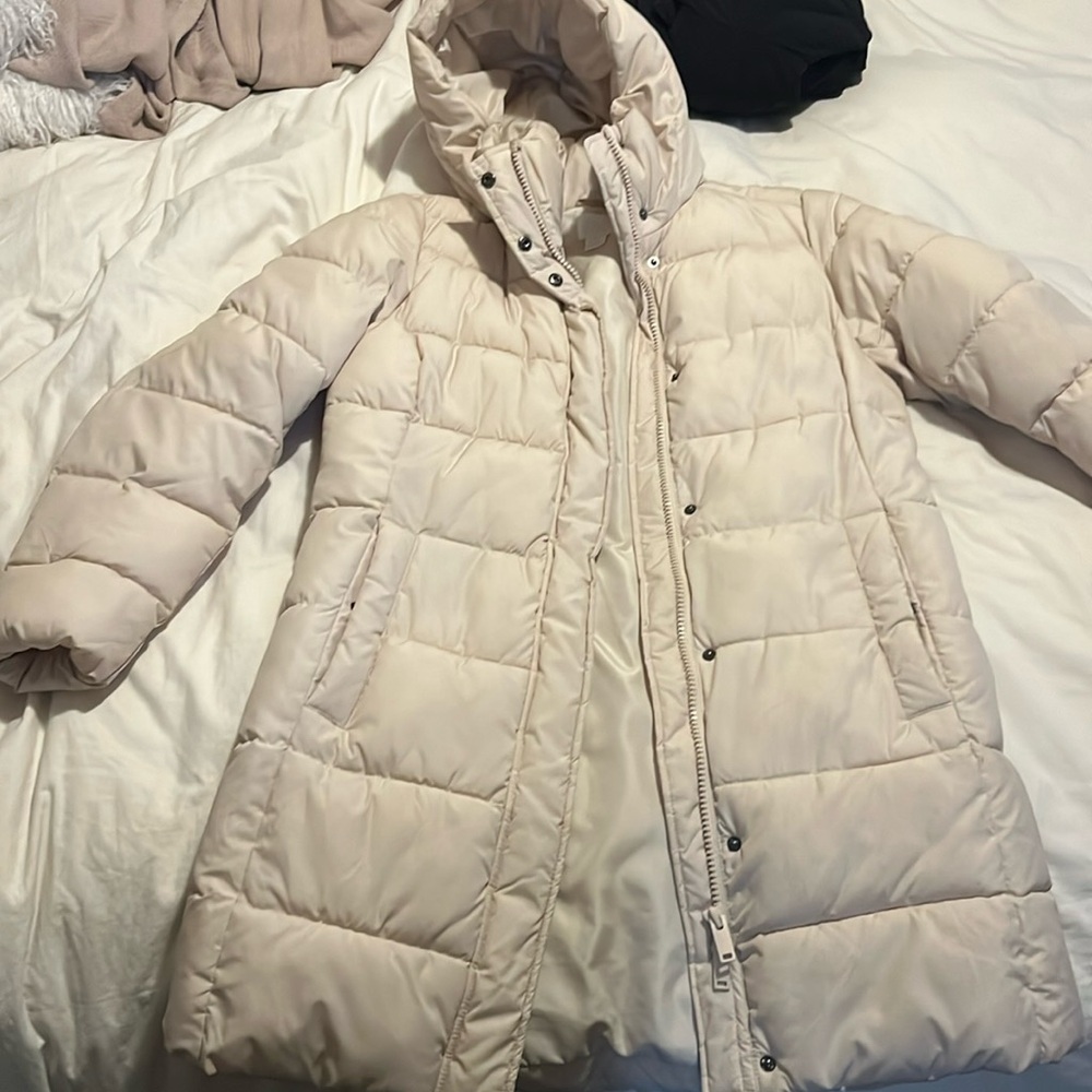 Women's Cream Puffer Jacket